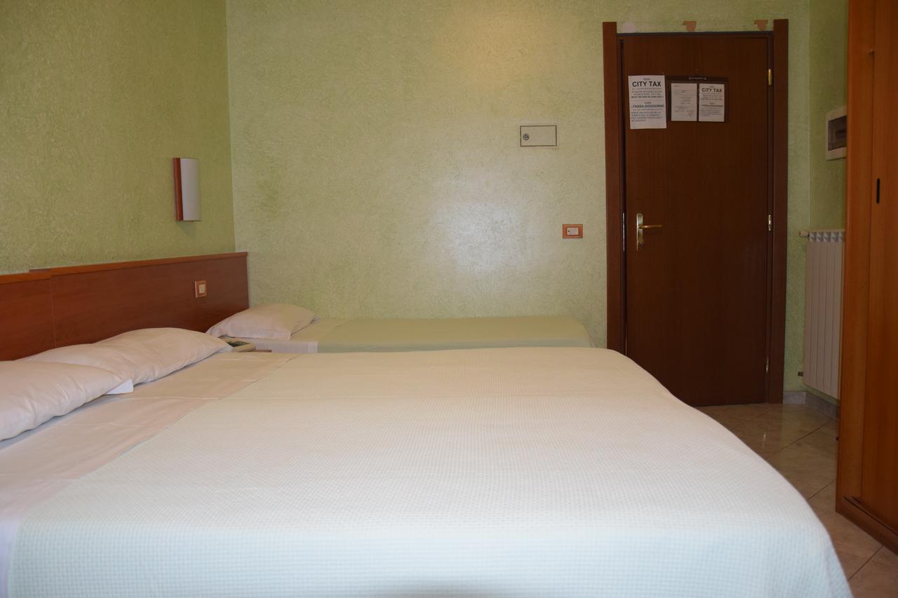 Hotel Bruna - Rome — Photos 3